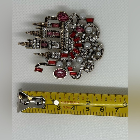 Fairytale Enchanted Castle Statement Brooch Pin - Picture 6 of 7